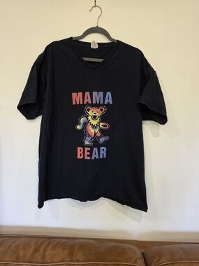 Fruit of the Loom Black Mama Bear Rainbow Graphic Tee